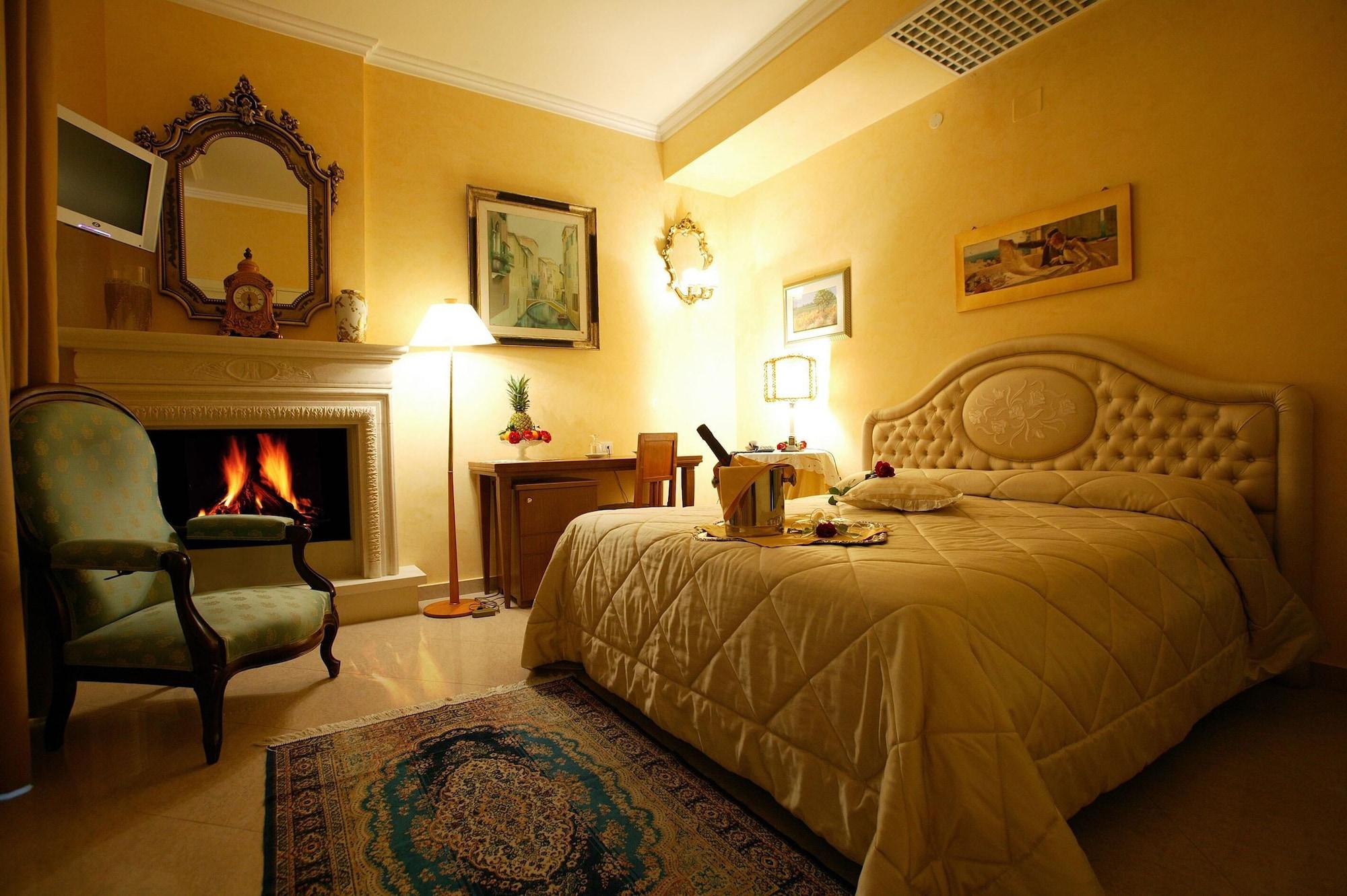 Hotel Hermitage Galatina Exterior photo