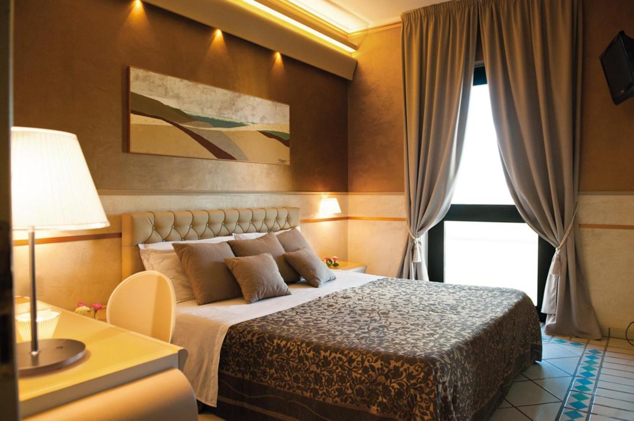 Hotel Hermitage Galatina Exterior photo